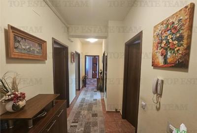 Apartament spatios 3 camere mobilat in Cartierul Latin - eta - 1