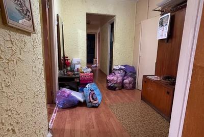 Apartament cu 3 camere decomandat în Gorjului - 14