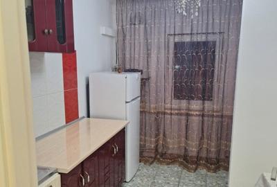 Apartament cu 2 camere decomandat în Est