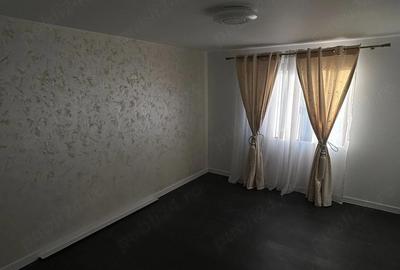 Casă cu Teren 400 Mp în Strejnicu - 4