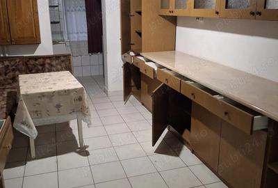 Apartament cu 3 camere decomandat în Central - 2