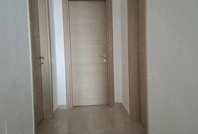 Apartament cu 3 camere decomandat în Titan - 1