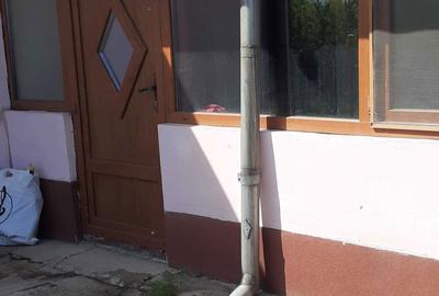Casă cu 4 camere în Central - 3