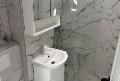 Apartament cu 2 camere semidecomandat în P-ța Victoriei - 9