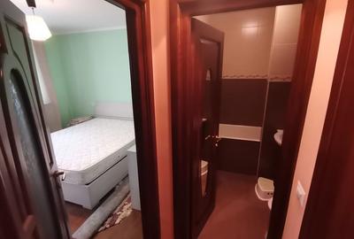 Apartament 3 camere, ultracentral, 2 balcoane, Piatra Neamt - 2