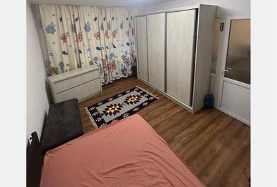 Garsonieră decomandată în Exercițiu - 3