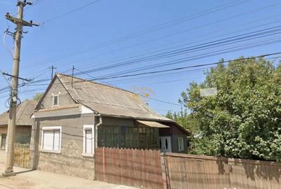 Casă cu 2 camere cu Canalizare în Central - 9