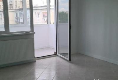 Apartament cu 2 camere decomandat în Văcăresti - 1