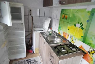 Garsonieră decomandată în Central - 4