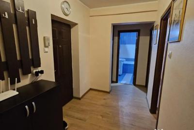 Apartament cu 2 camere decomandat în Central - 1
