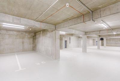 Birou, de 2,076 mp, în Complex Studențesc - 10
