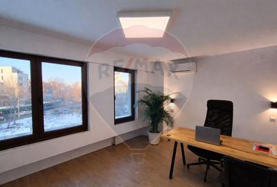 Pta Unirii - 96 mp Spațiu de birouri / rezidential + 1 loc parcare - 8