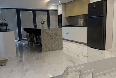 Casă cu 4 camere cu Teren 543 Mp în Central - 4