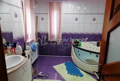 Casa- Vila - Prelungirea Ghencea-Bucuresti- 450000E- 660MP TEREN-COMISION 0! - 4