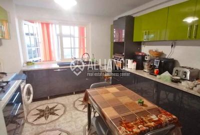 BULEVARDUL FERDINAND (COD 10)- Apartament 3 camere de vanzare - 1