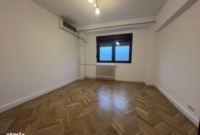Apartament cu 4 camere în Unirii - 9