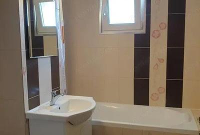 Apartament cu 2 camere în Baba Novac