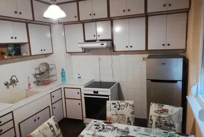 Apartament cu 2 camere decomandat în Soarelui