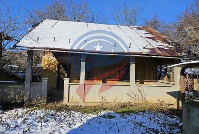 Casă cu 4 camere cu Canalizare în Foișor - 7