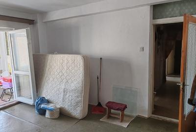 Pantelimon centru, langa scoala - 15