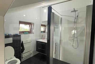 Casă cu 5 camere cu Teren 6000 Mp în Fălticeni - 2