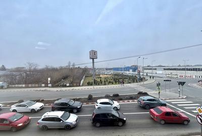 Spațiu comercial, de 100 mp, în Central