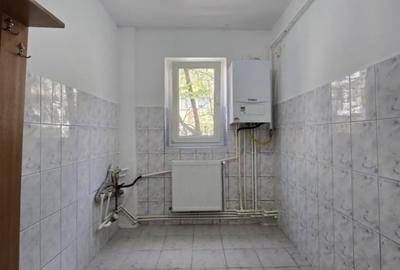 Etaj 2 - Alexandru - minerva - 2 camere renovat - liber - 8