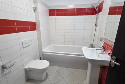 Apartament cu 3 camere decomandat în Apărătorii Patriei