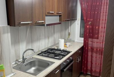 Apartament cu 2 camere decomandat în Viziru 1 - 2
