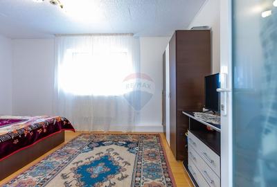 Casă individuală cu 6 camere cu Canalizare în Mărgineni - 14