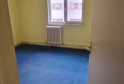 Apartament 4 camere, zona Astoria, etaj 2 - 5