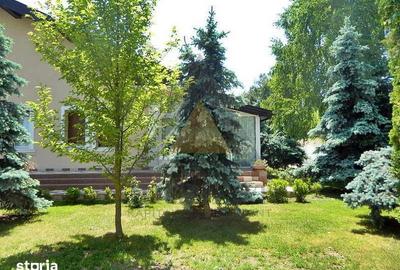 Casă cu 6 camere cu Teren 1400 Mp în Central