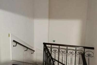 Spațiu comercial, de 330 mp, în P-ța Rosetti - 3