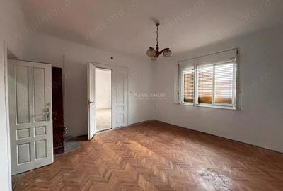 Lugoj, Casa, Teren 851 Mp., Zona Pietei, SemiCentral - 13