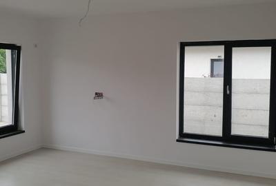 Vila parter-3 camere-2 bai-pod-incalzire in pardoseala-360 mp teren - 5