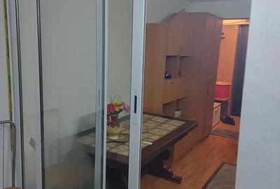 Garsonieră în Moldova Nouă - 3
