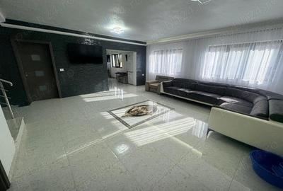 Casa de vanzare , Bradu - 3