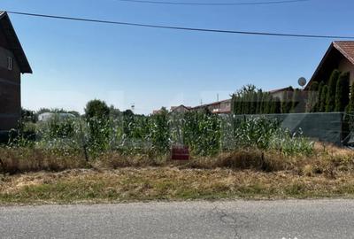 Teren de 1267 mp, în Central - 3