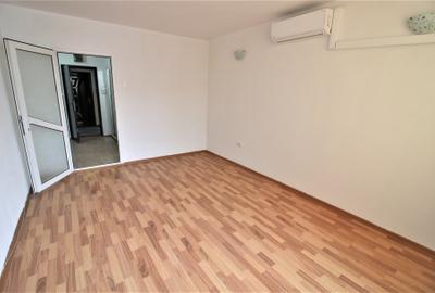 Garsonieră decomandată în Țiglina 1 - 6