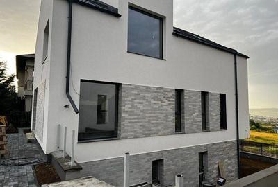 Casa individuala, priveliste superba, 10 minute de centrul Clujului - 2