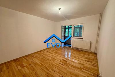 Apartament de inchiriat, 2 camere, etajul 1, nemobilat, Frum - 5