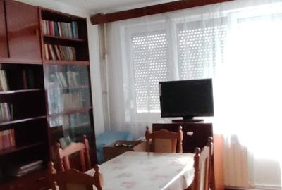 Apartament 3 camere de vânzare – Micro 17, Prelungirea Străzii Brăilei - 3