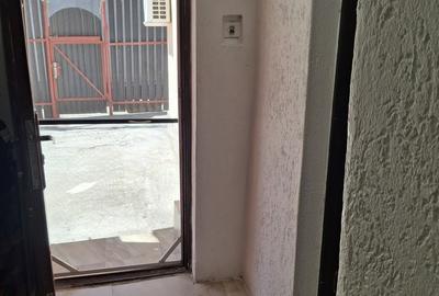 Casă cu 3 camere cu Canalizare în Militari - 13