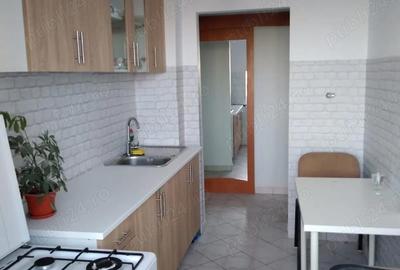 Apartament cu 2 camere semidecomandat în Cantemir - 3