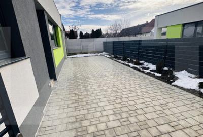 Casa in Vladimirescu, 3 camere - 4