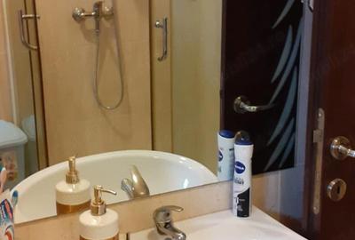 Garsonieră decomandată în Central - 5