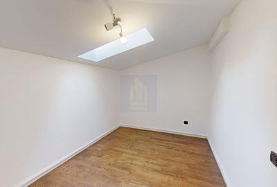 Casă individuală cu 15 camere cu Canalizare în Universitate - 54