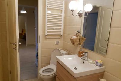Apartament cu 2 camere decomandat în 13 Septembrie - 7