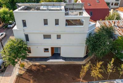 Vila noua cu arhitectura moderna de vanzare - Timpuri Noi - 18