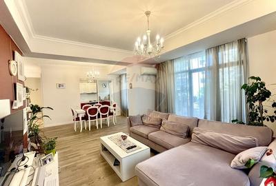 Apartament cu 3 camere de vanzare in zona Calea Calarasilor
